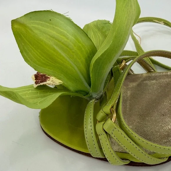 Manolo Blahnik Lime Green Orchid Heels - Picture 5 of 12